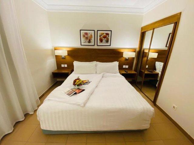 Hurghada Suites & Apartments Serviced By Marriott Eksteriør billede A bedroom at the hotel
